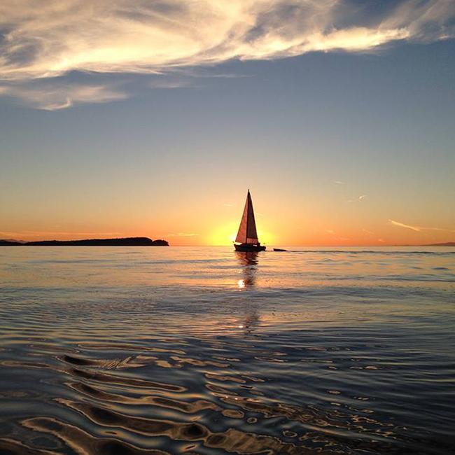 Sailboat sunset. Photo: Nicole Johnson